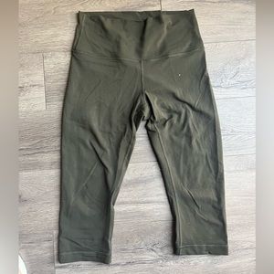 Lululemon crop leggings